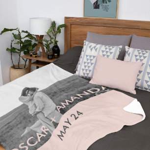 Couverture Polaire Photo Couple moderne Pink & Grey Nom personnalisé