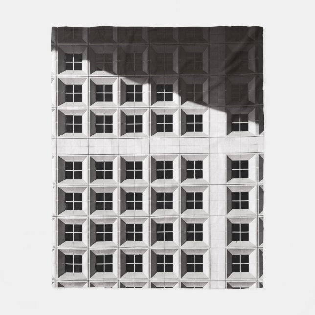COUVERTURE POLAIRE PHOTOGRAPHIE ARCHITECTURALE DU BÂTIMENT BLANC (Devant)