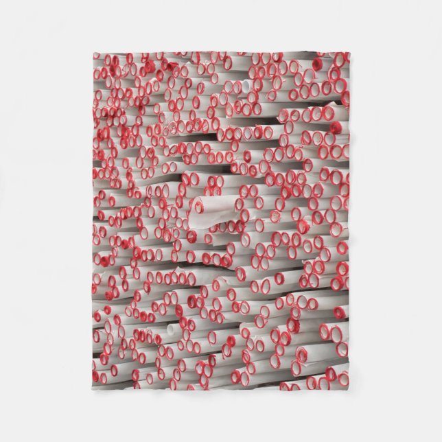 Couverture Polaire Pile de papiers roulés (Devant)