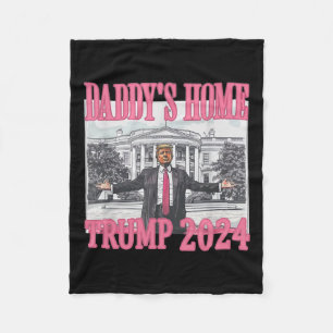 Couverture Polaire Pink Daddys Accueil Trump 2024