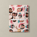 Couverture Polaire Pink Silly Christmas Crew Six Photos<br><div class="desc">L'équipage de Noël est de retour cette année, mais maintenant une couverture en toison moelleuse et douillette! Personnalisez ce cadeau de vacances hilarant avec des photos de six personnes ou animaux de compagnie afin qu'ils puissent toujours porter des casquettes de Père Noël et d'elfe ou des bois de rennes festifs....</div>