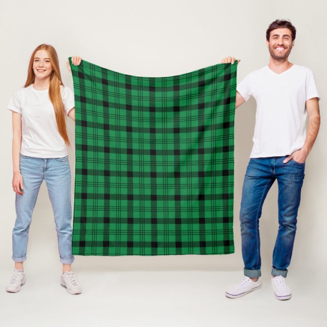Couverture Polaire Places douillettes vertes et noires (En situation)