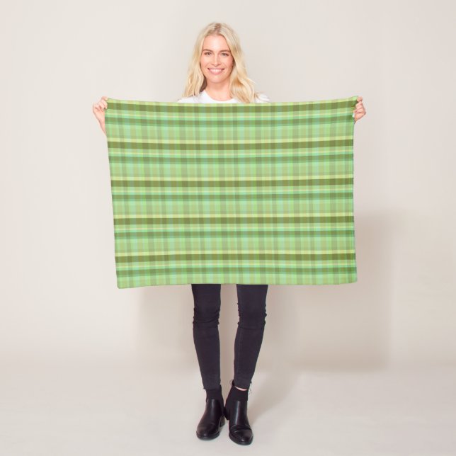 Couverture Polaire Plaid vert (En situation)