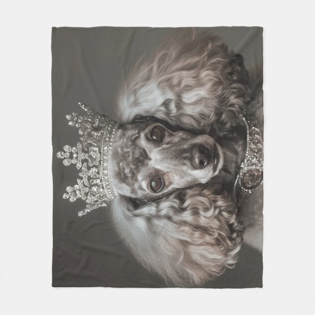 Couverture Polaire Poodle gris habillé en princesse (Devant)