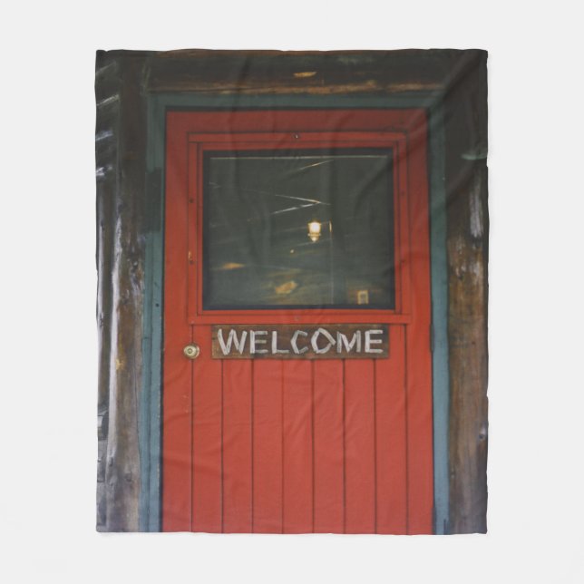 COUVERTURE POLAIRE PORTE FERMÉE EN BOIS ROUGE (Devant)