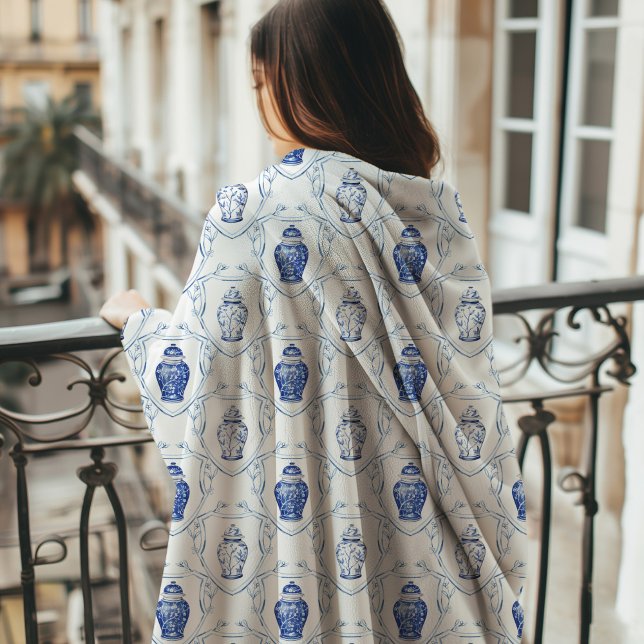Couverture Polaire Pot à gingembre en chinoiserie avec monogramme  (Ginger Jar Fleece Blanket)