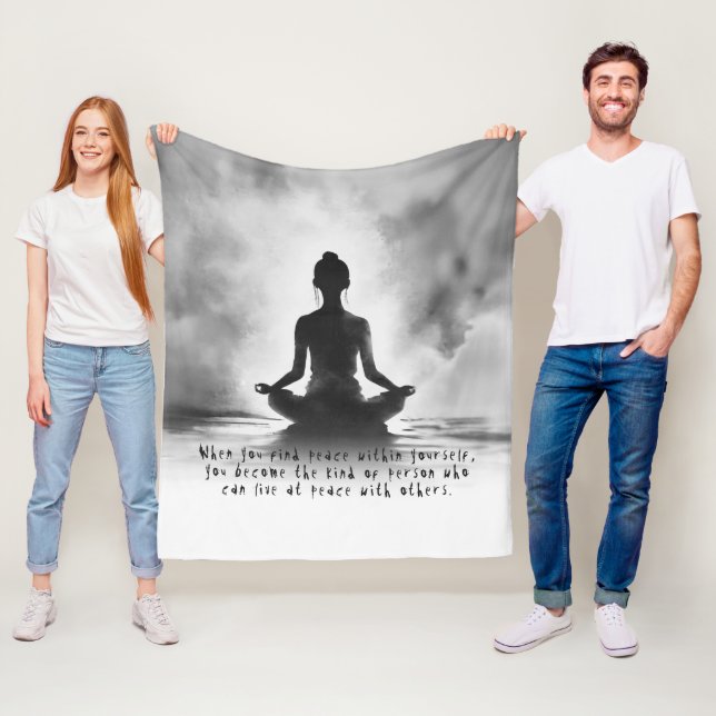 Couverture Polaire Professeur de méditation de yoga Pose du lotus Pei (En situation)
