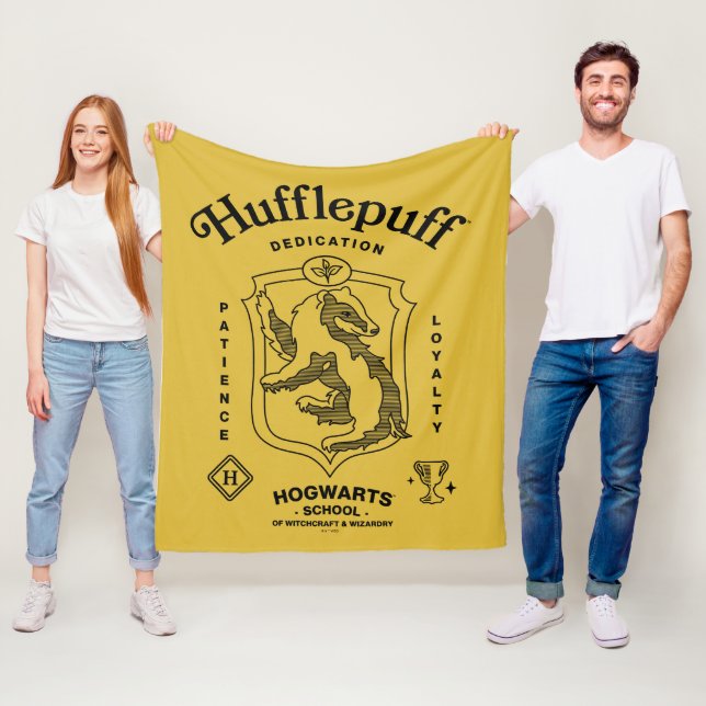 Couverture Polaire PUFFS™ Dédication Patience Loyauté Blason (En situation)