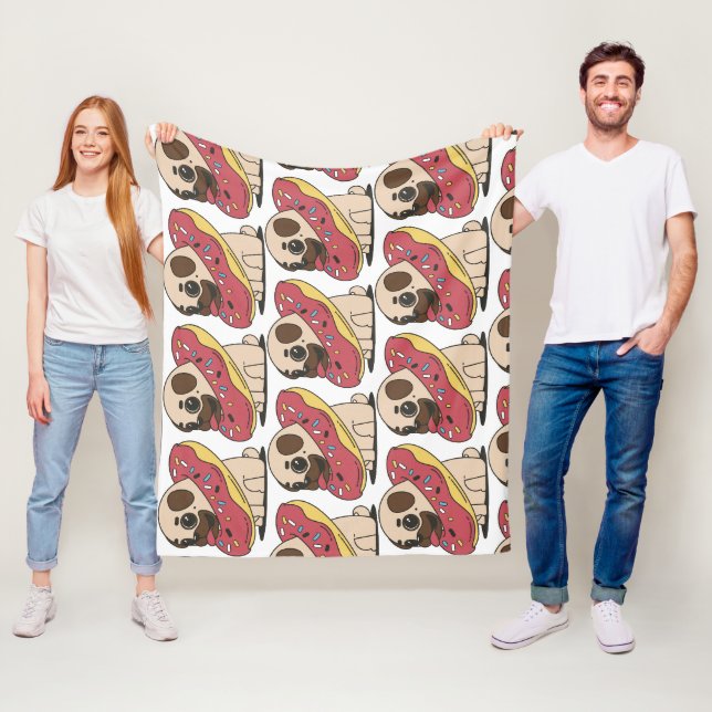 Couverture Polaire Pug dans beignet (En situation)