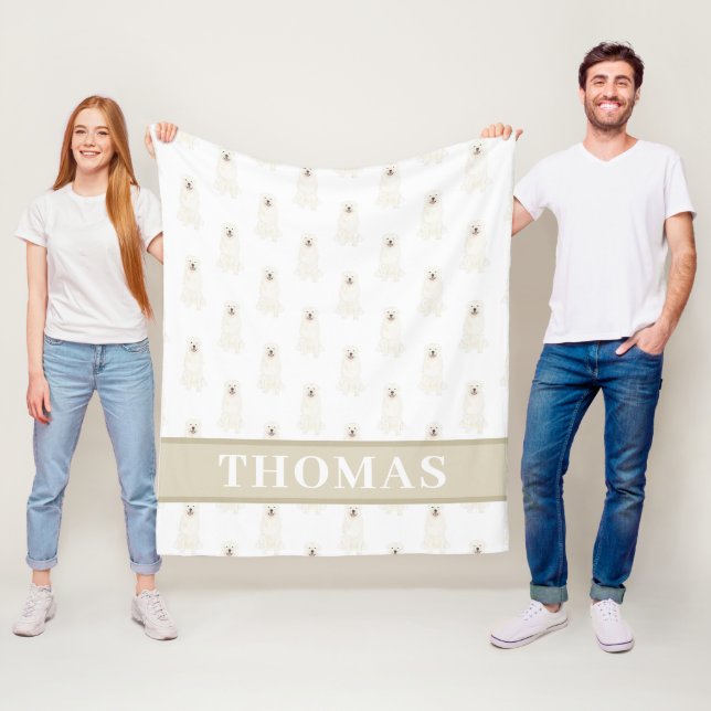 Couverture Polaire Pyrenees Blanc et Rose Personnalisé (En situation)