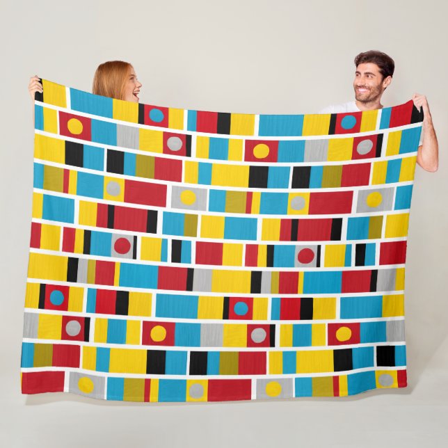 Couverture Polaire Rayures Totem (En situation)