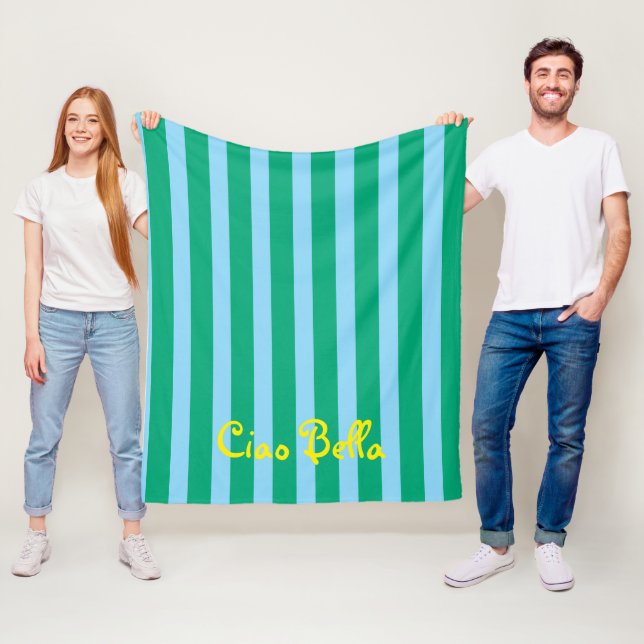 Couverture Polaire Rayures vertes et bleues vives | Ciao Bella (En situation)