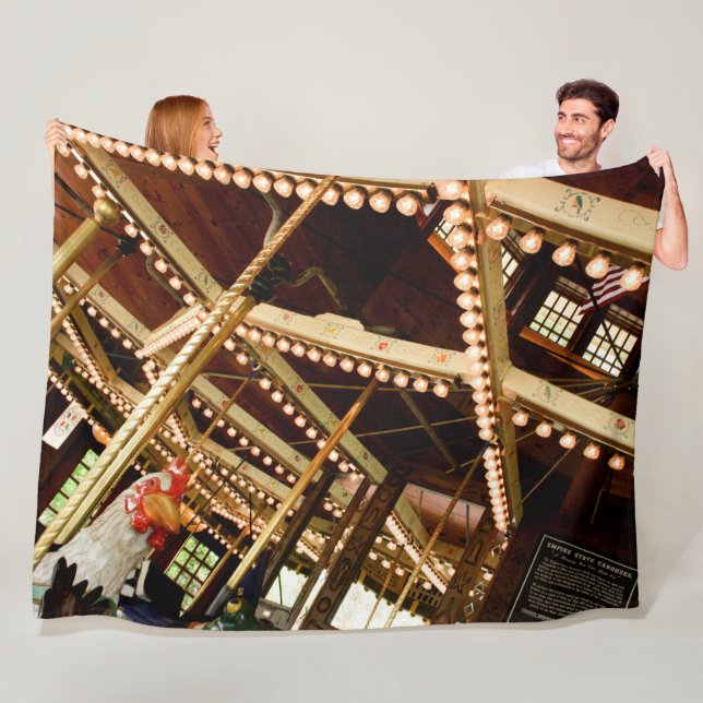 Couverture Polaire Rooster de carrousel vintage (En situation)