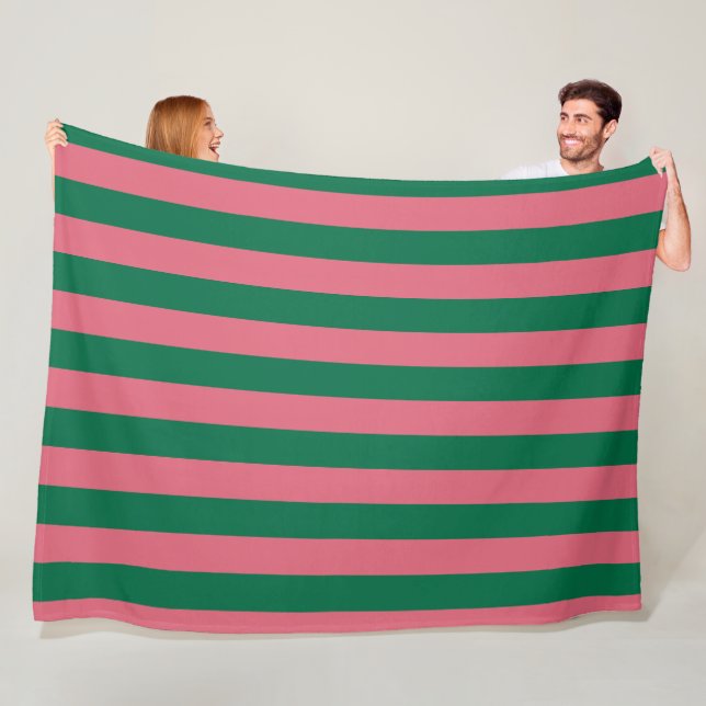 Couverture Polaire Rose Chéri Pickle Rayure Verte (En situation)