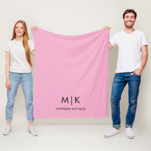 Couverture Polaire Rose et Noir Monogramme Moderne