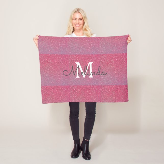 Couverture Polaire Rose Rose Or Ombre Girl Monogramme Nom initial (En situation)