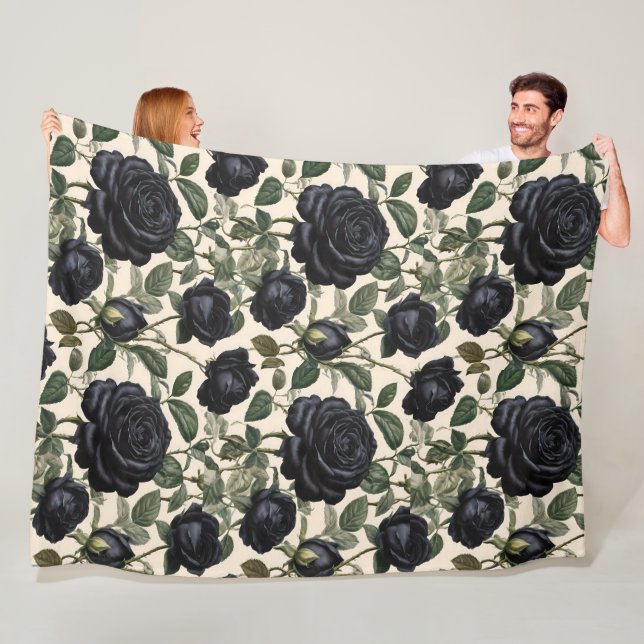 Couverture Polaire Roses Noirs Et Feuilles Verts, (En situation)