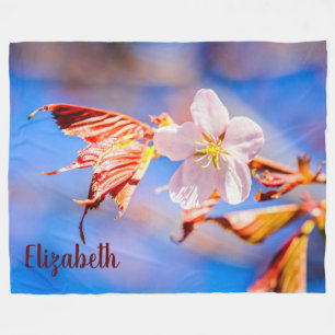 Couverture Polaire Rouge Sakura bleu ciel