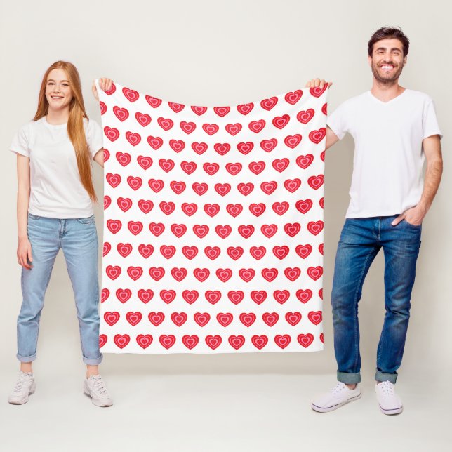 Couverture Polaire Saint Valentin Coeurs rose et rouge (En situation)