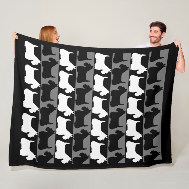 Couverture Polaire Scottish Terrier chien noir/gris/blanc, rayures (En situation)