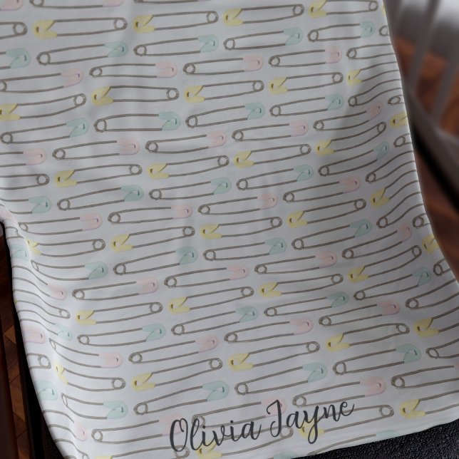 Couverture Polaire Sécurité Pinceau Motif Gris Moderne Enfants Toison (Just add your name to this cute diaper pin pattern blanket)