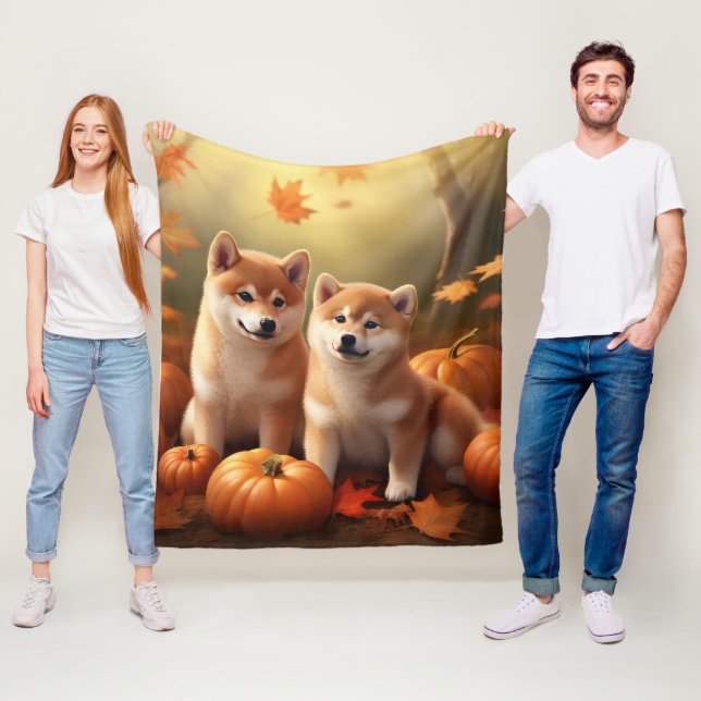 Couverture Polaire Shiba Inu Chiot Automne Citrouille de plaisir (En situation)