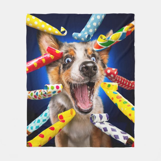Couverture Polaire Sifflets de fête pour chien heureux (Devant)