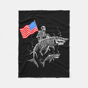 Couverture Polaire Skeleton Ride Shark 4 juillet
