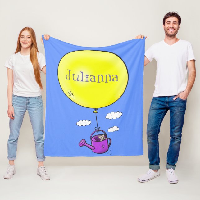 Couverture Polaire Souris mignonne dans la canette d'arrosage avec de (En situation)