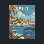 Couverture Polaire Split Croatie Travel Art Vintage<br><div class="desc">Fractionner la conception de déplacement vectoriel rétro. Split,  historiquement connue sous le nom de Spalato,  est la deuxième plus grande ville de Croatie après la capitale Zagreb,  la plus grande ville de Dalmatie et la plus grande ville de la côte croate.</div>