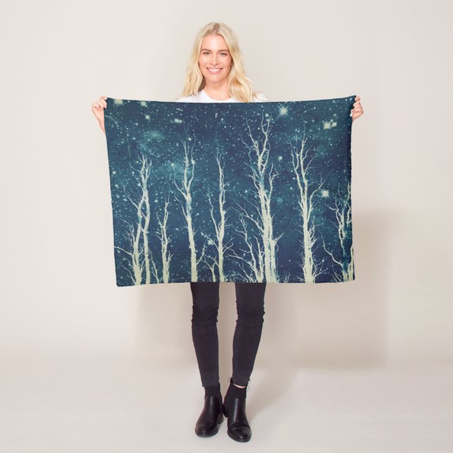 Couverture Polaire Stark Trees Stars Nature Bleu Turquoise (En situation)