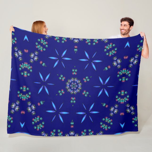 Couverture Polaire Starlit Kaleidoscope (En situation)