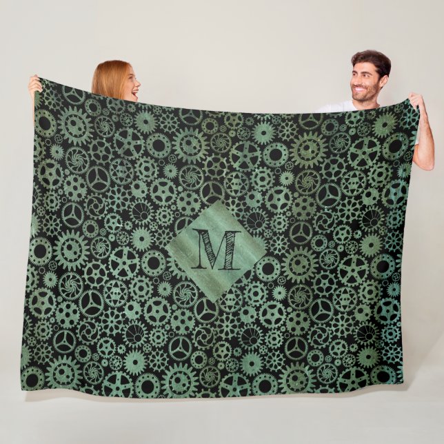 Couverture Polaire Steampunk Verdigris bronze engrenages Monogramme p (En situation)