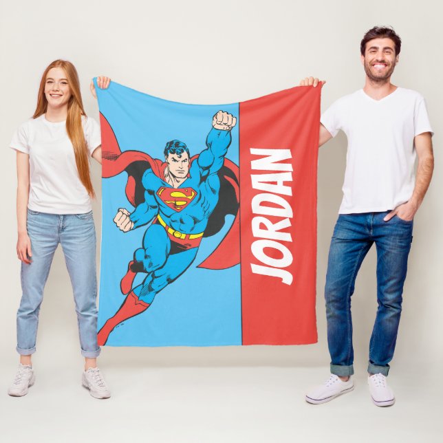 Couverture Polaire Superman Poing droit levé (En situation)