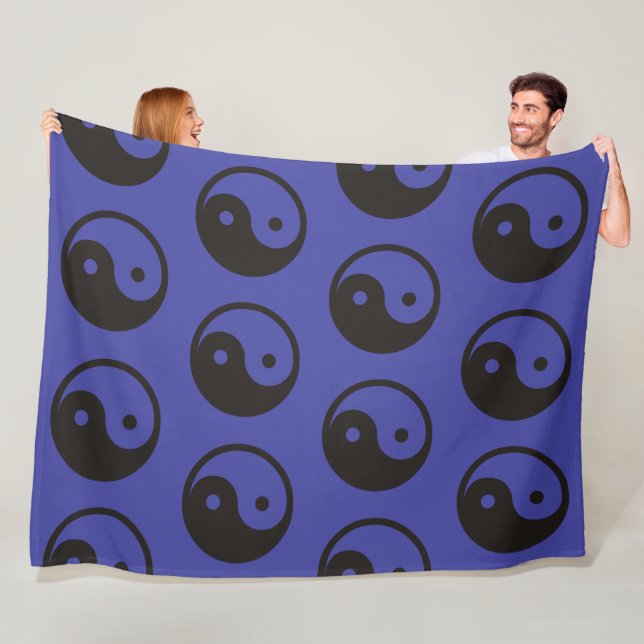 Couverture Polaire Symbole Yin Yang - tatouage solide (En situation)