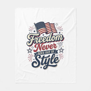 Couverture Polaire T-shirt patriotique Freedom Never Goes Out Of Styl