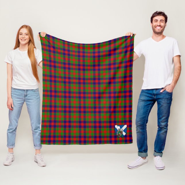 Couverture Polaire Tartan à carreaux de Scotts Gow (En situation)