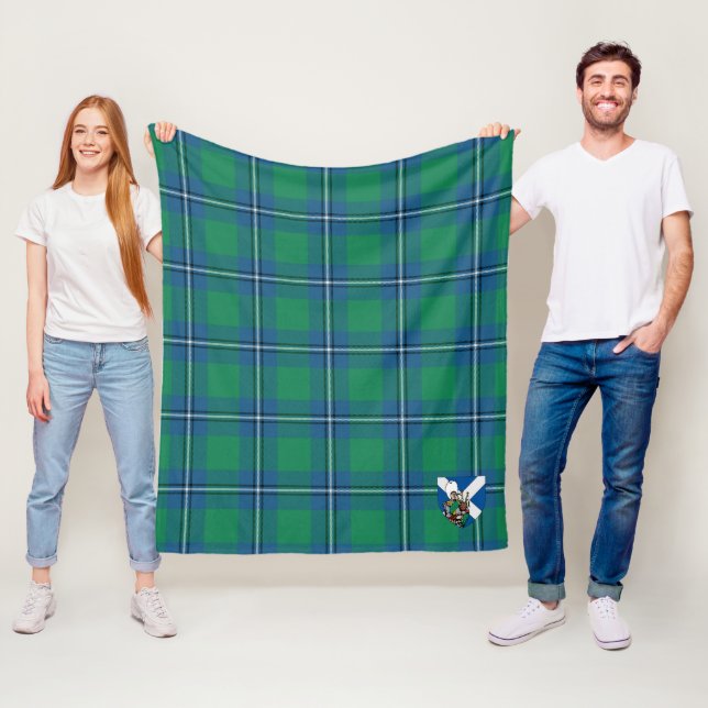 Couverture Polaire Tartan ancien plaid de Scotts Irvine (En situation)
