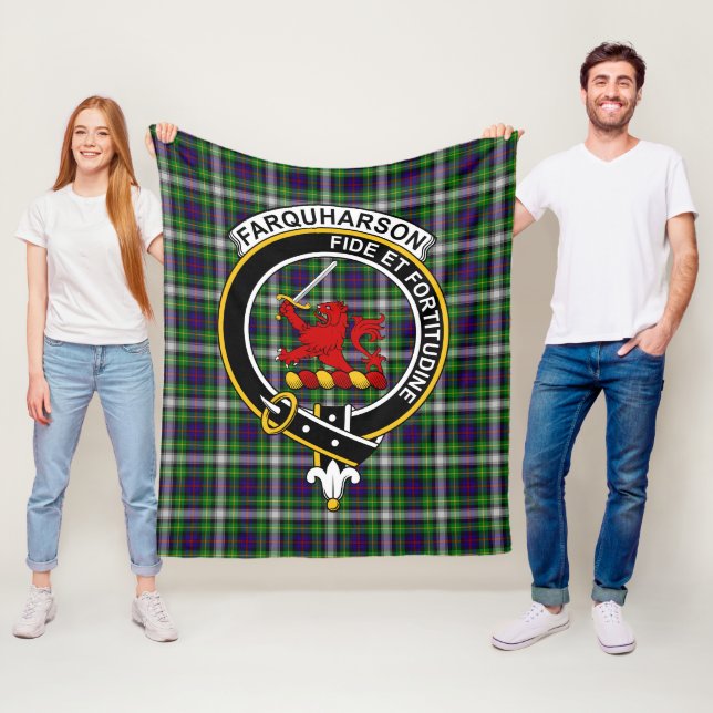 Couverture Polaire Tartan Clan Farquharson (En situation)