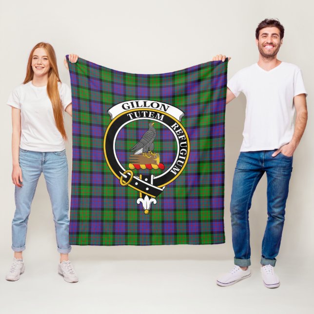 Couverture Polaire Tartan Clan Gillon (En situation)