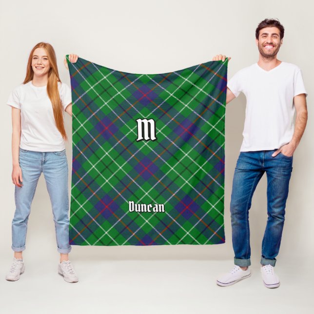 Couverture Polaire Tartan du clan Duncan (En situation)