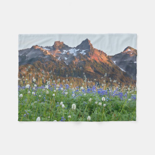 Couverture Polaire Tatoosh Range and Wildflowers | Mt. Rainier (Devant (Horizontal))