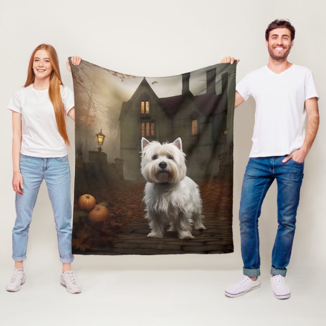 Couverture Polaire Terrier blanc de l'ouest écossais Halloween effray (En situation)