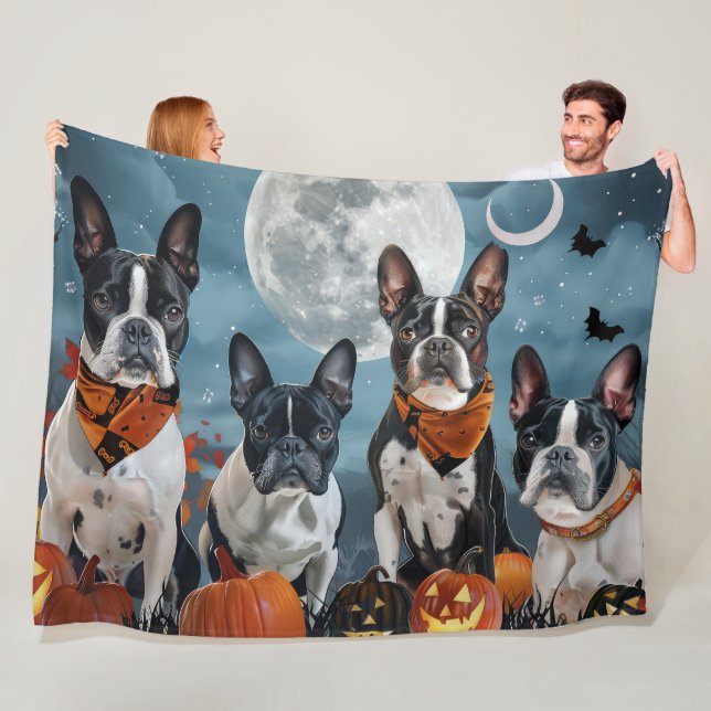 Couverture Polaire terrier de Boston Halloween effrayant (En situation)