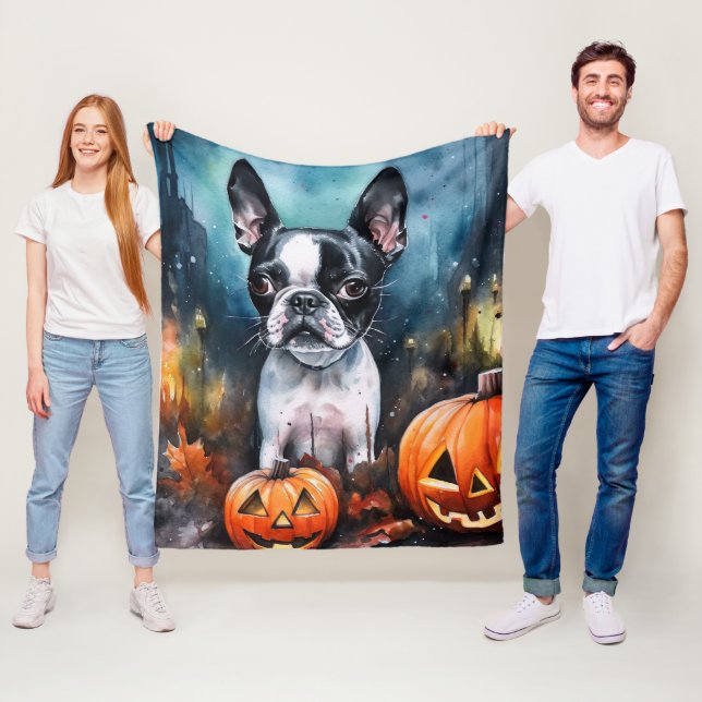 Couverture Polaire Tête de mort Terrier de Boston avec citrouilles ef (En situation)