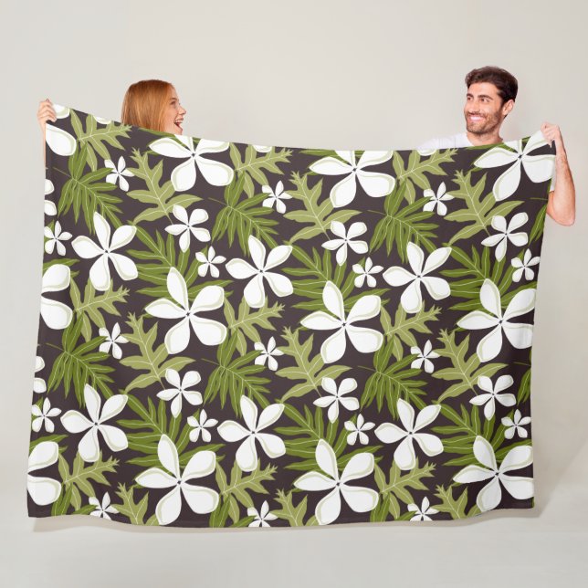 COUVERTURE POLAIRE TIARE (COMBO OLIVE) (En situation)