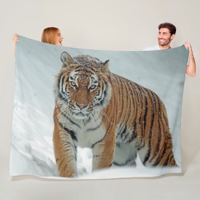 COUVERTURE POLAIRE TIGER DE NEIGE (En situation)