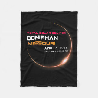 Couverture Polaire Total Éclipse Solaire 2024 Dans Doniphan Missouri