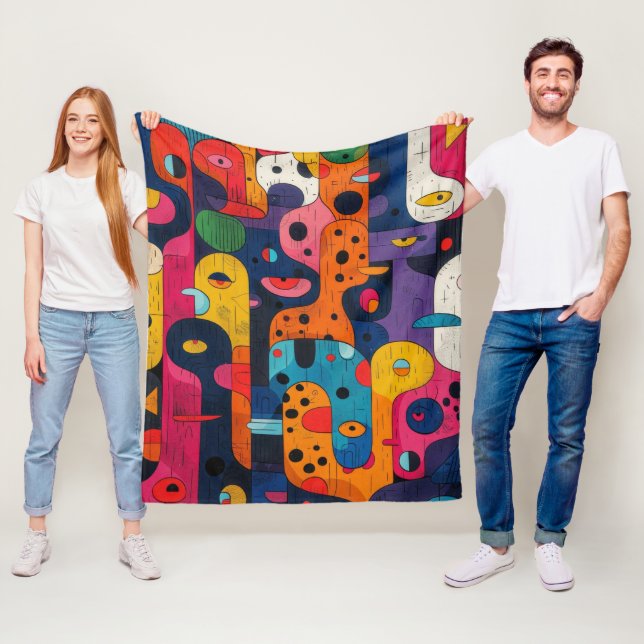 Couverture Polaire Totems colorés (En situation)