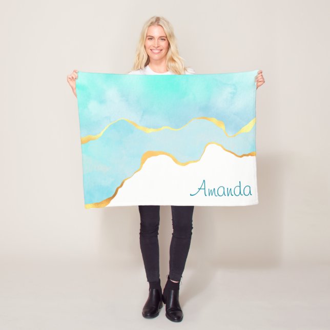 Couverture Polaire Tranquille Tropical Vert Bleu avec bordure or (En situation)